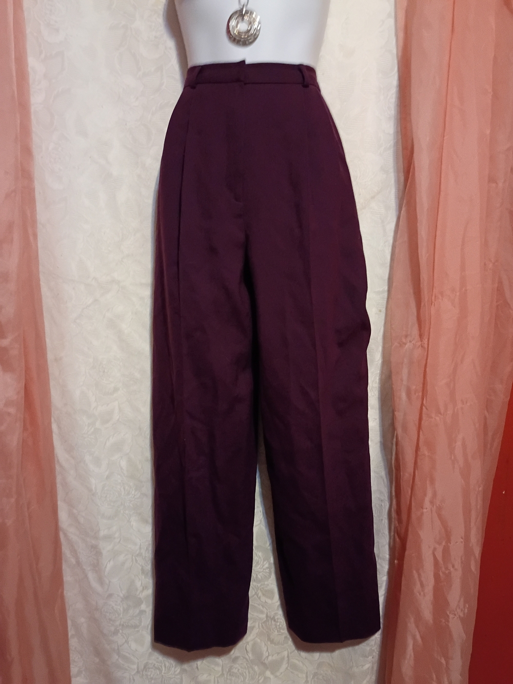 Talbots Ladies High Waist Wide Leg Pants in Plum Sz 6